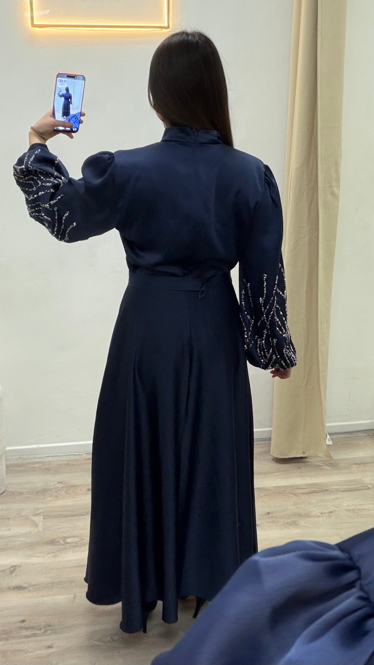 Ayna elbisesi