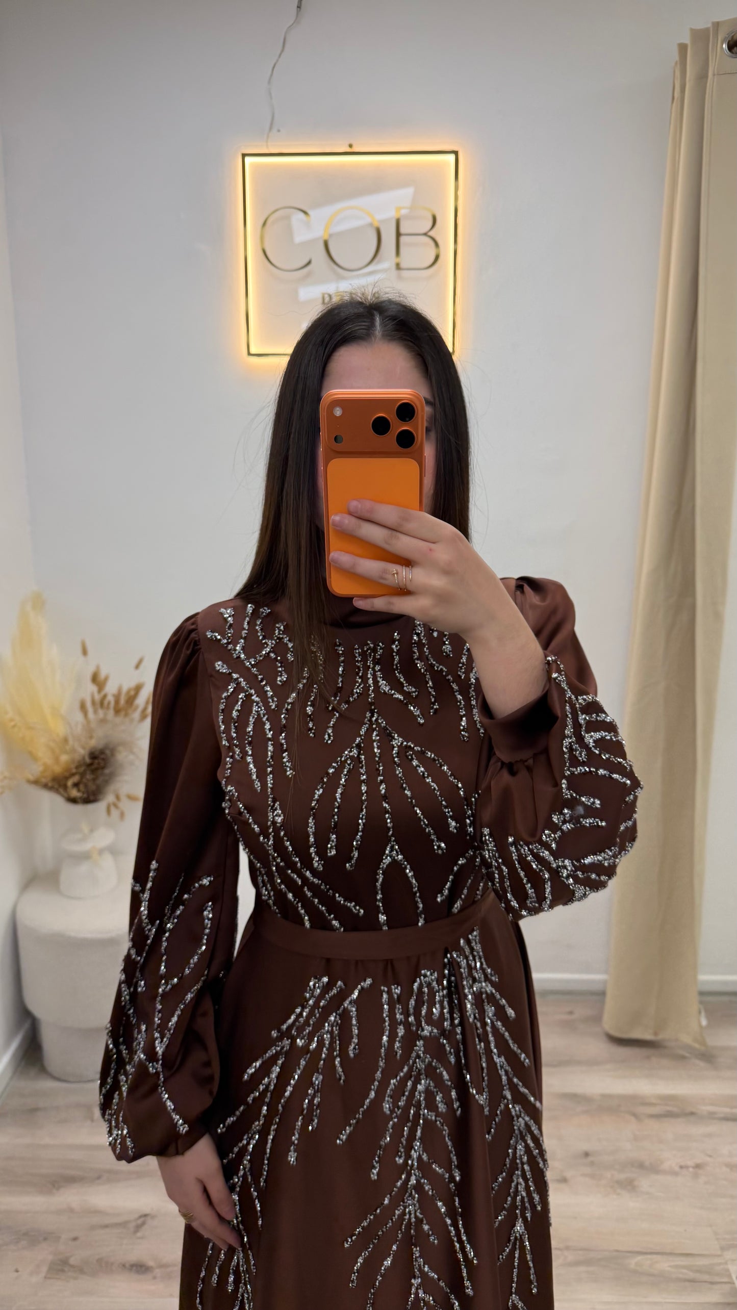 Ayna elbisesi