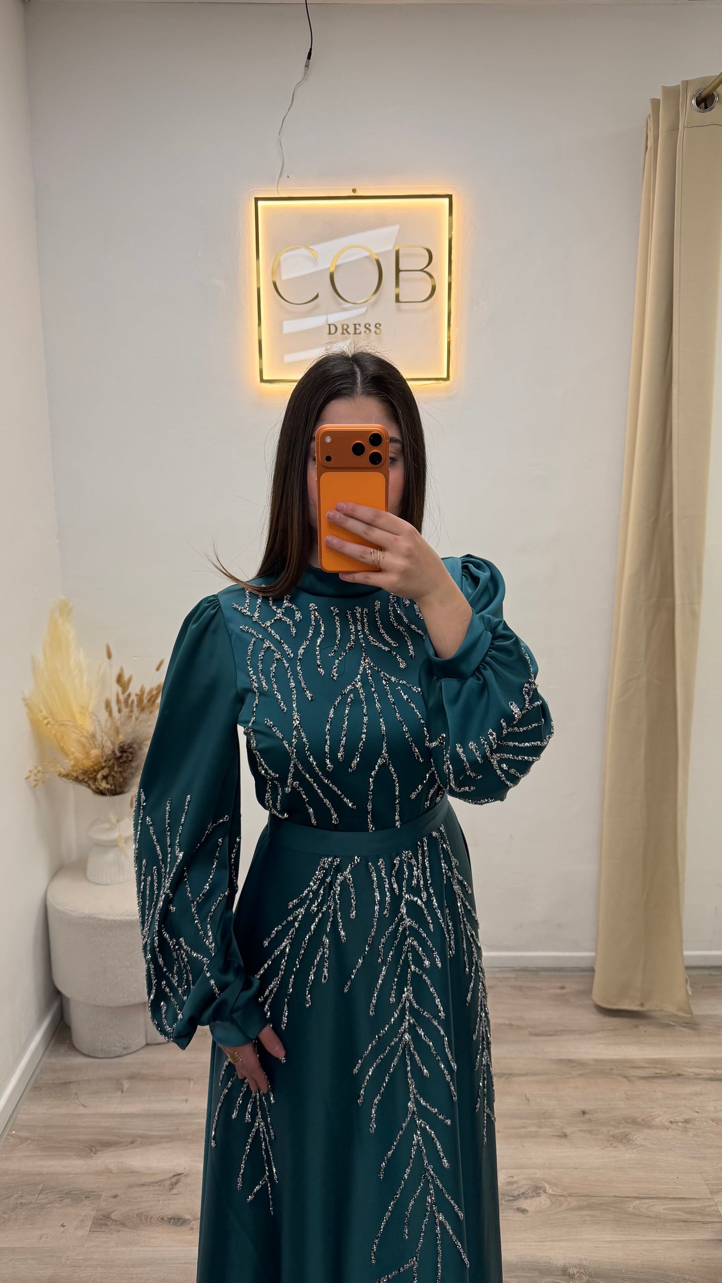 Ayna elbise